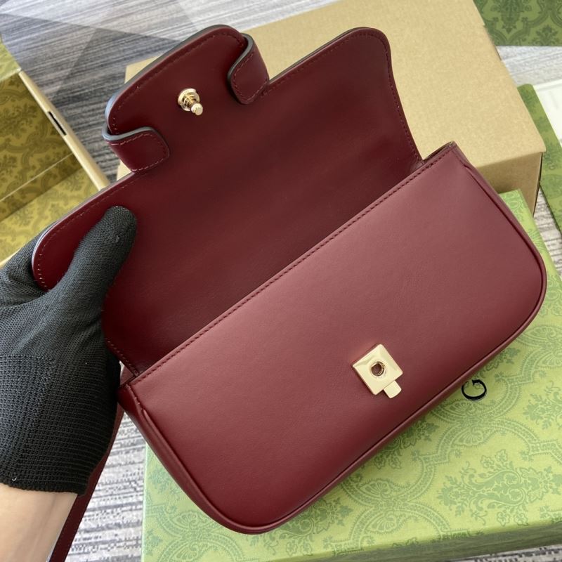 Gvc*1 horsebit bags